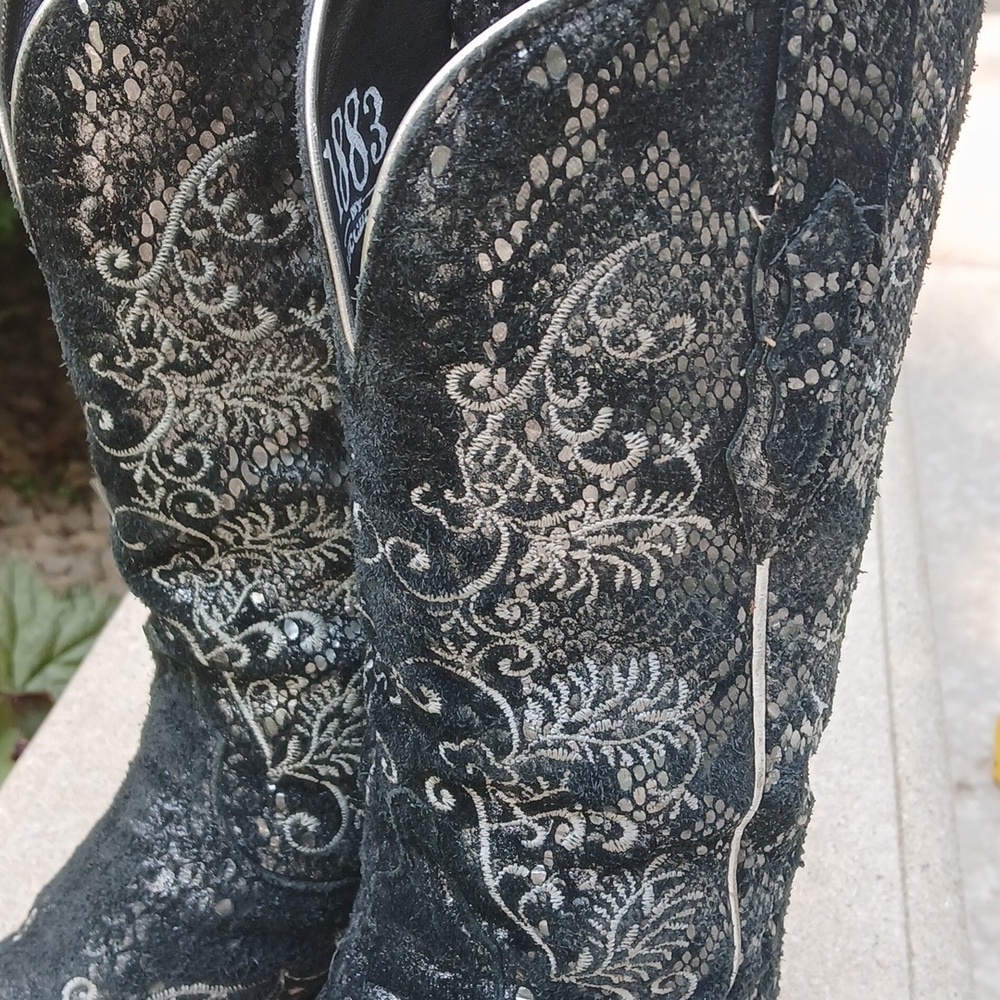 Lucchese Women's N4717 Black Metallic Sueded Python Print Western Boot Sz 7 - Picture 16 of 16